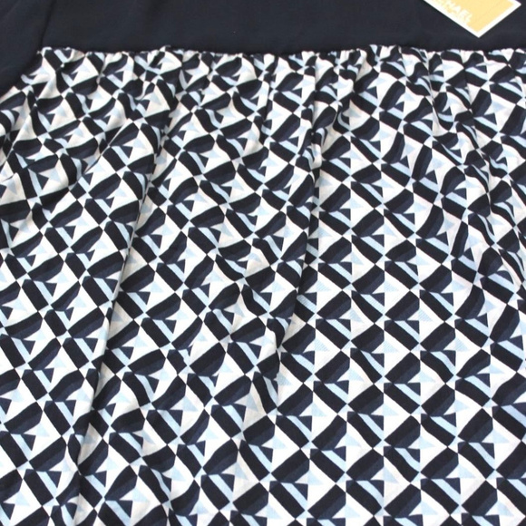 Michael Kors Geometric Print Flutter Sleeve Blouse Size M - Picture 2 of 3